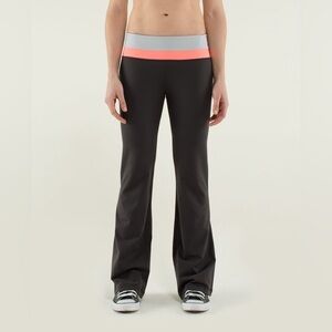 Lululemon Groove Pant (Regular) *Full-On Luon size 4